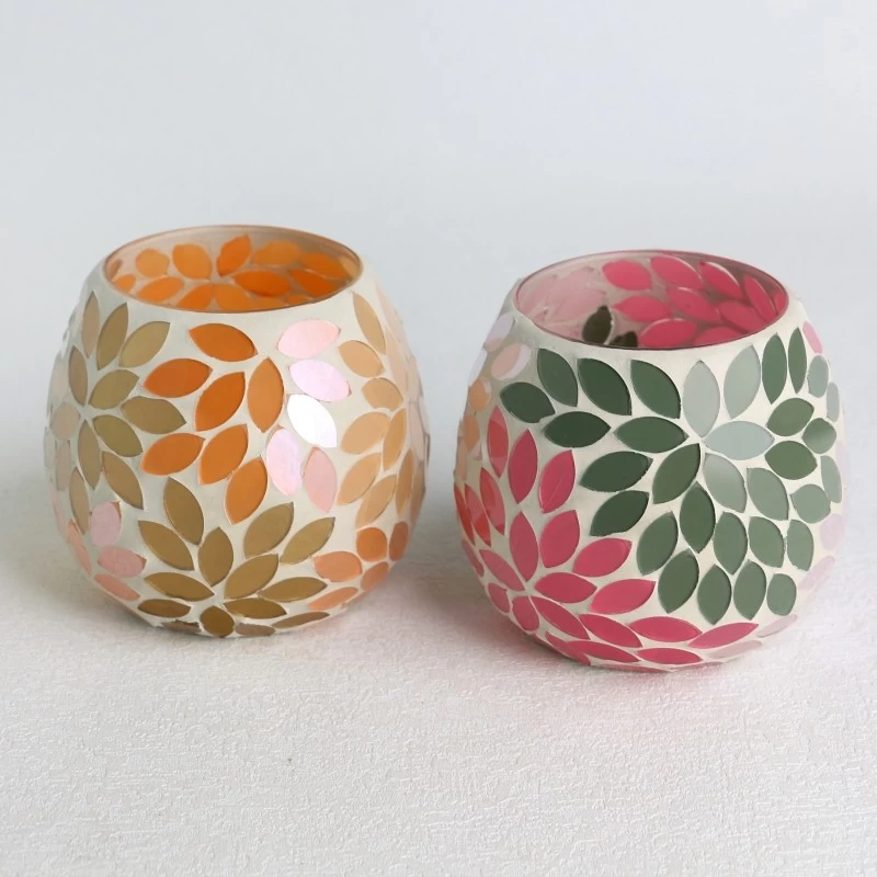 Cina Vaso portacandele con superficie in mosaico di vetro rosa verde arancione produttore