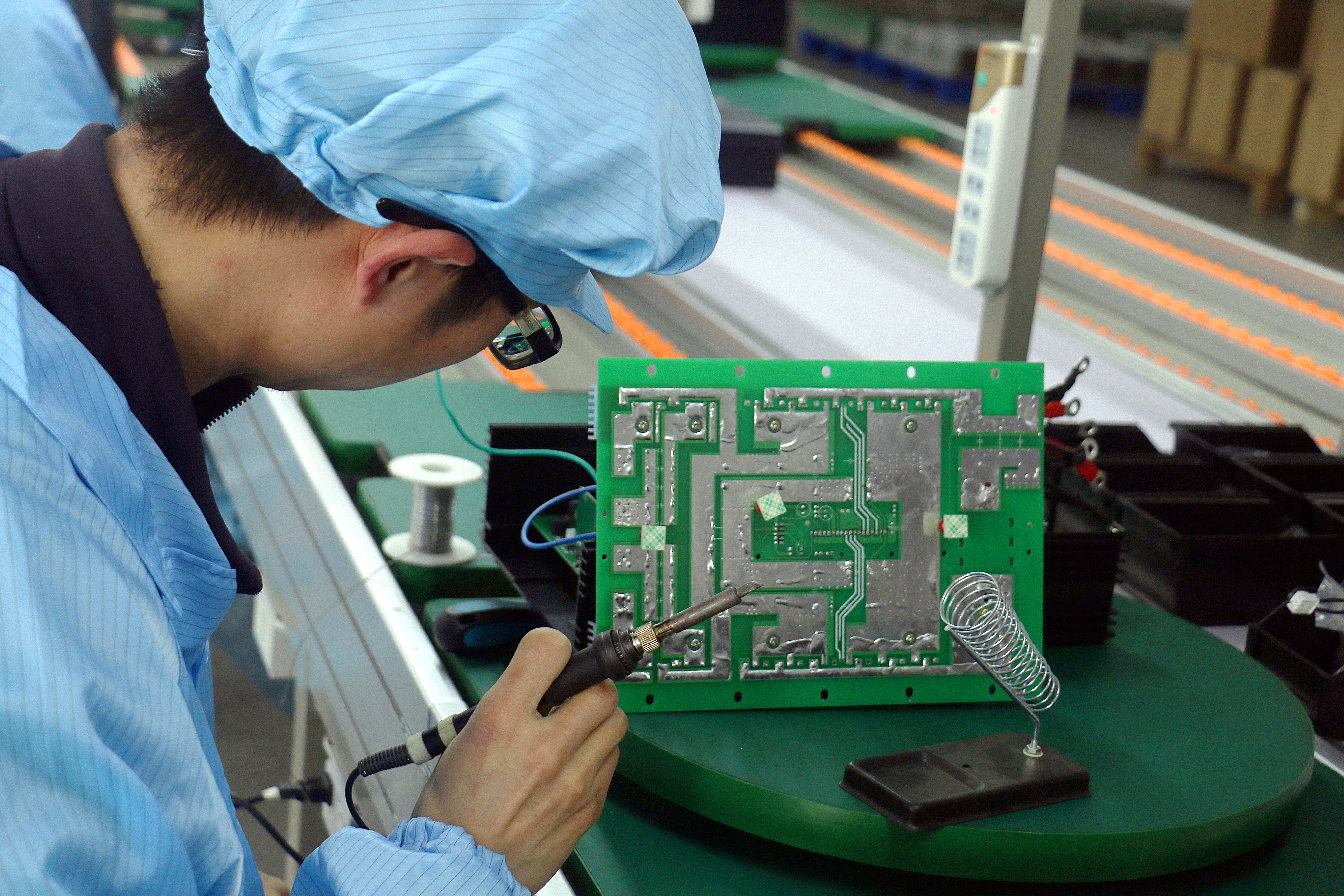 Global Inverter Industry 2026: Smart Transition & Storage Integration — Volker Power Aligns with High-Quality Growth