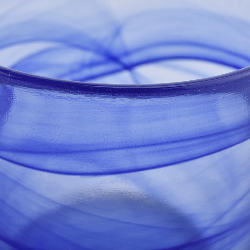 Bougeoirs en verre de couleur bleue avec effet nuageux