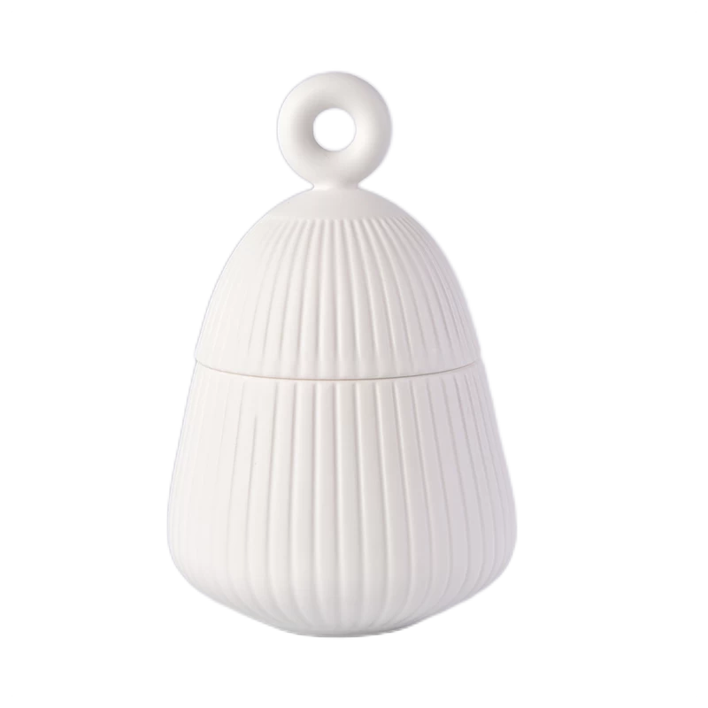 Borcane de lumânări din ceramică mată de lux de 9 oz, cu capac, design în formă de V