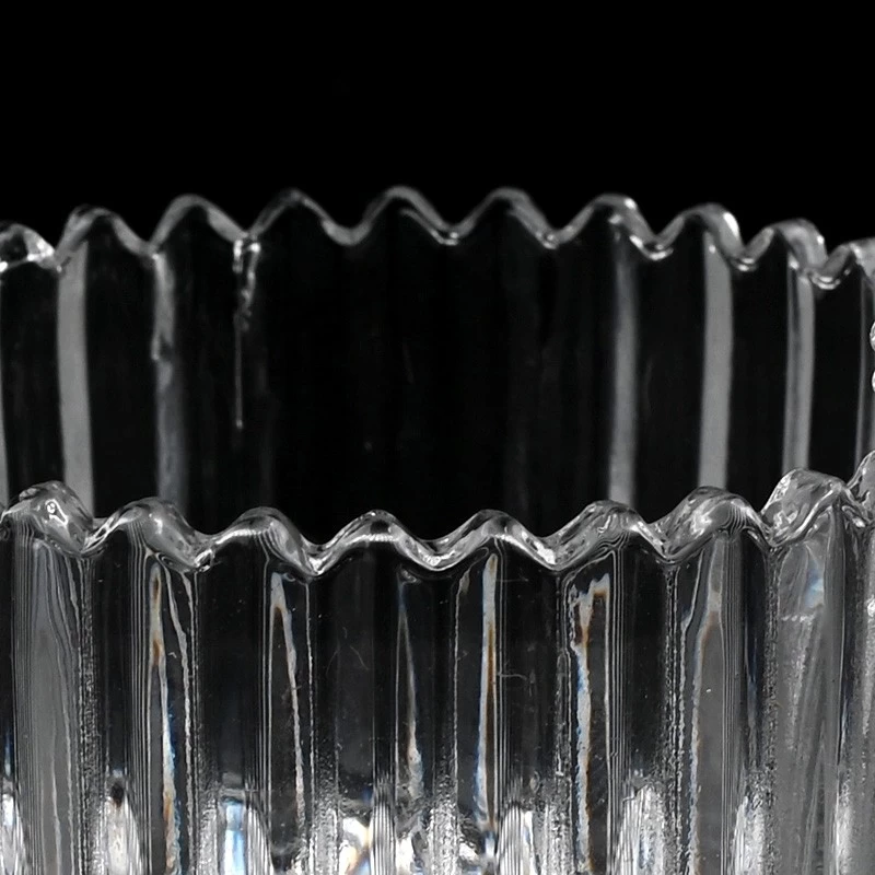 Luksuzni dijamantni efekt 3 veličine novog dizajna na staklenim posudama za svijeće s poklopcima za veleprodaju