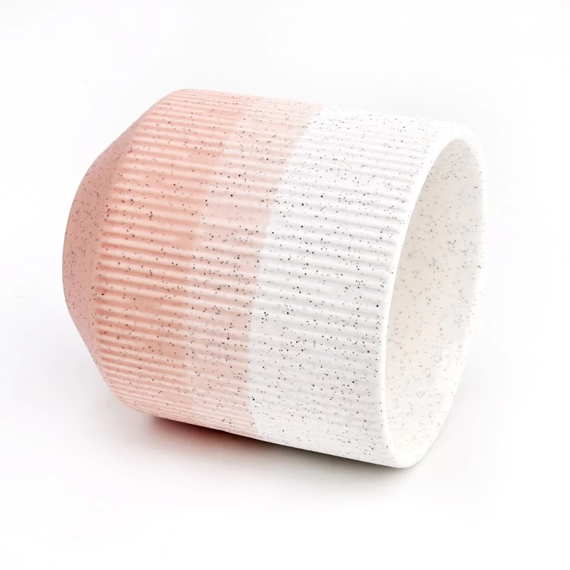 Newly paint for gradient pink color on the ceramic candle jar for wholesale