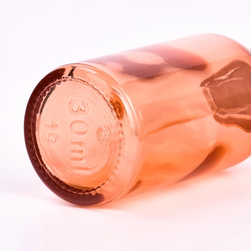 Luxury 30ml pink glass bottle with drops for supplier
