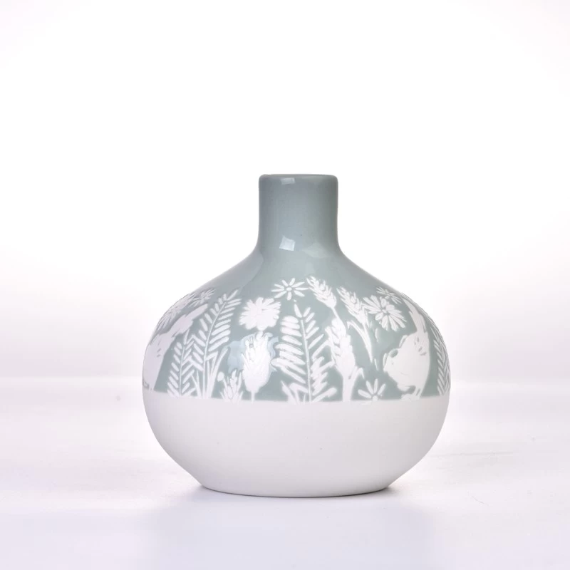 Newly flower pattern ceramic diffuser bottles for home fragrance 