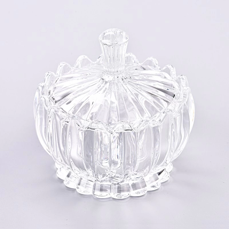 luxury glass candle jars and lids from Sunny Glassware