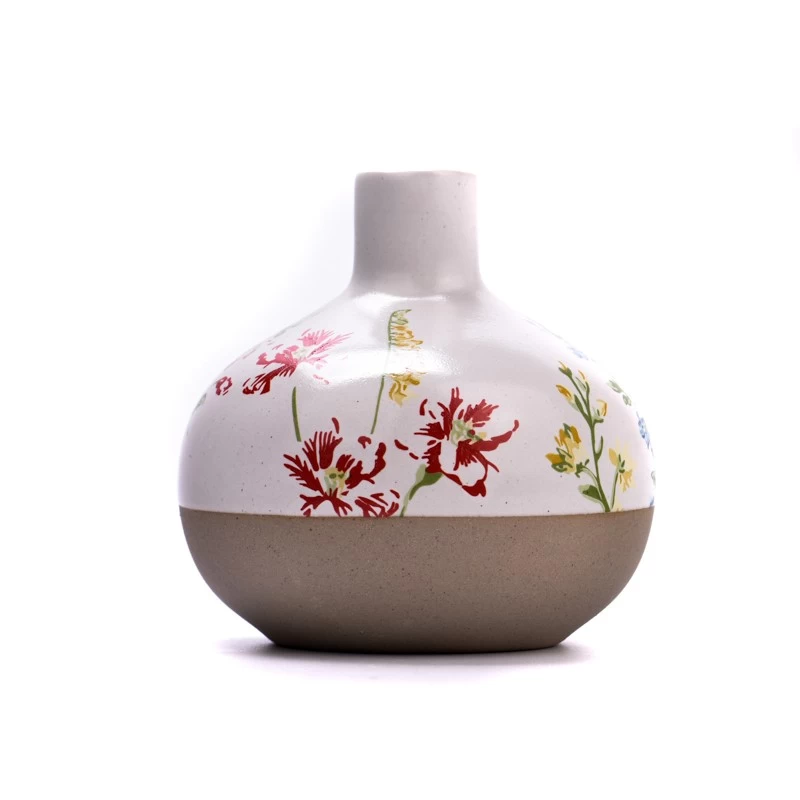 Luxury custom flower pattern ceramic aromatherapy bottle