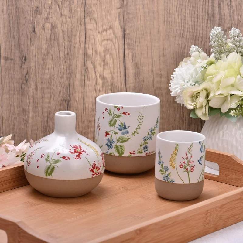 Luxury custom flower pattern ceramic aromatherapy bottle