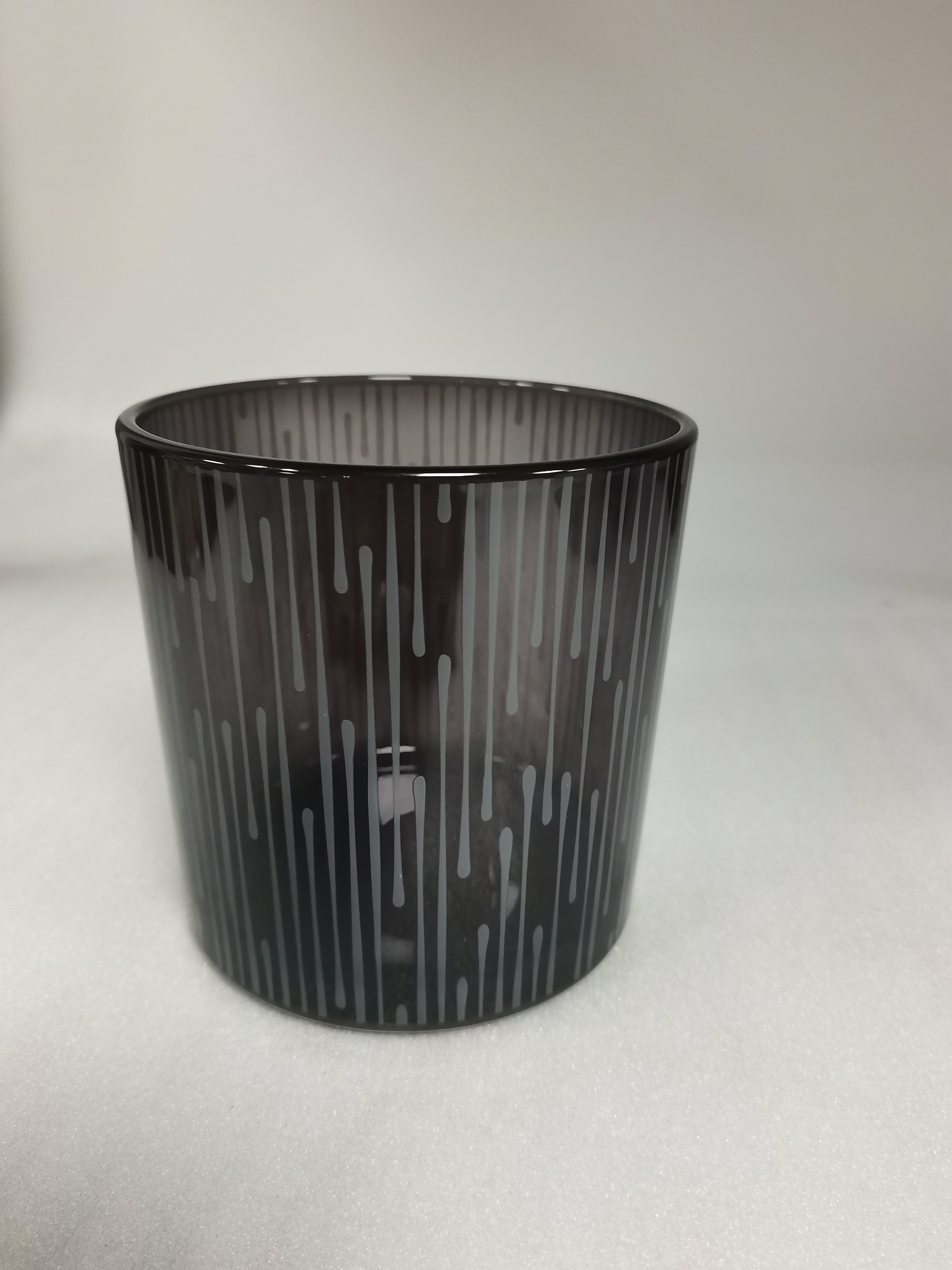 Wholesale 6oz 8oz 10oz 12oz 14oz 16oz straight line jar with customized color with dropper effect  on Glass Jars for candle making