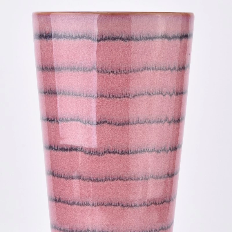 ubunewunewu bokuhombisa ikhaya lomde olukhazimlayo lwe-ceramic vase