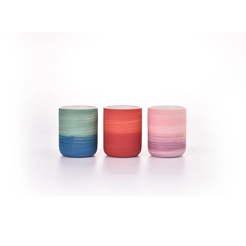Custom Ceramic Candle Jar Empty porcelain candle container supplier