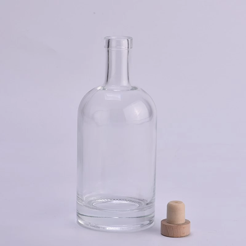 530ml  large long neck glass bottle with cork