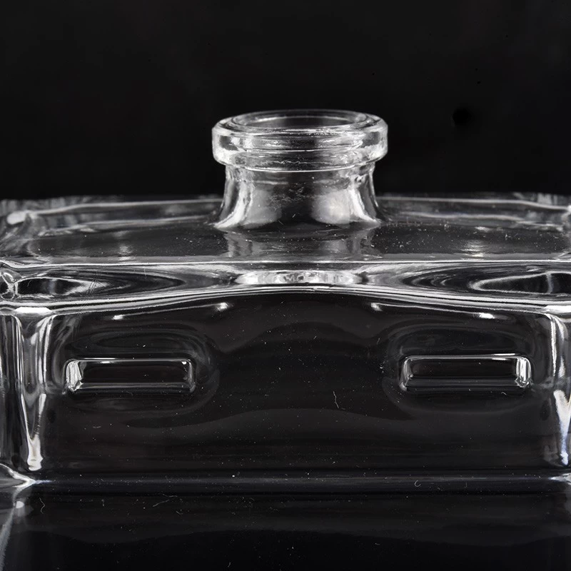 Wholesale 100ml cube glass perfume bottle for home deco