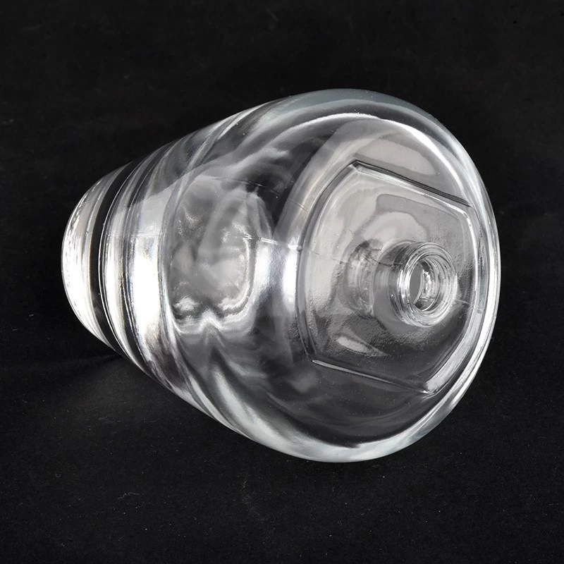 Wholesale luxury 120ml glass perfume bottle for home deco