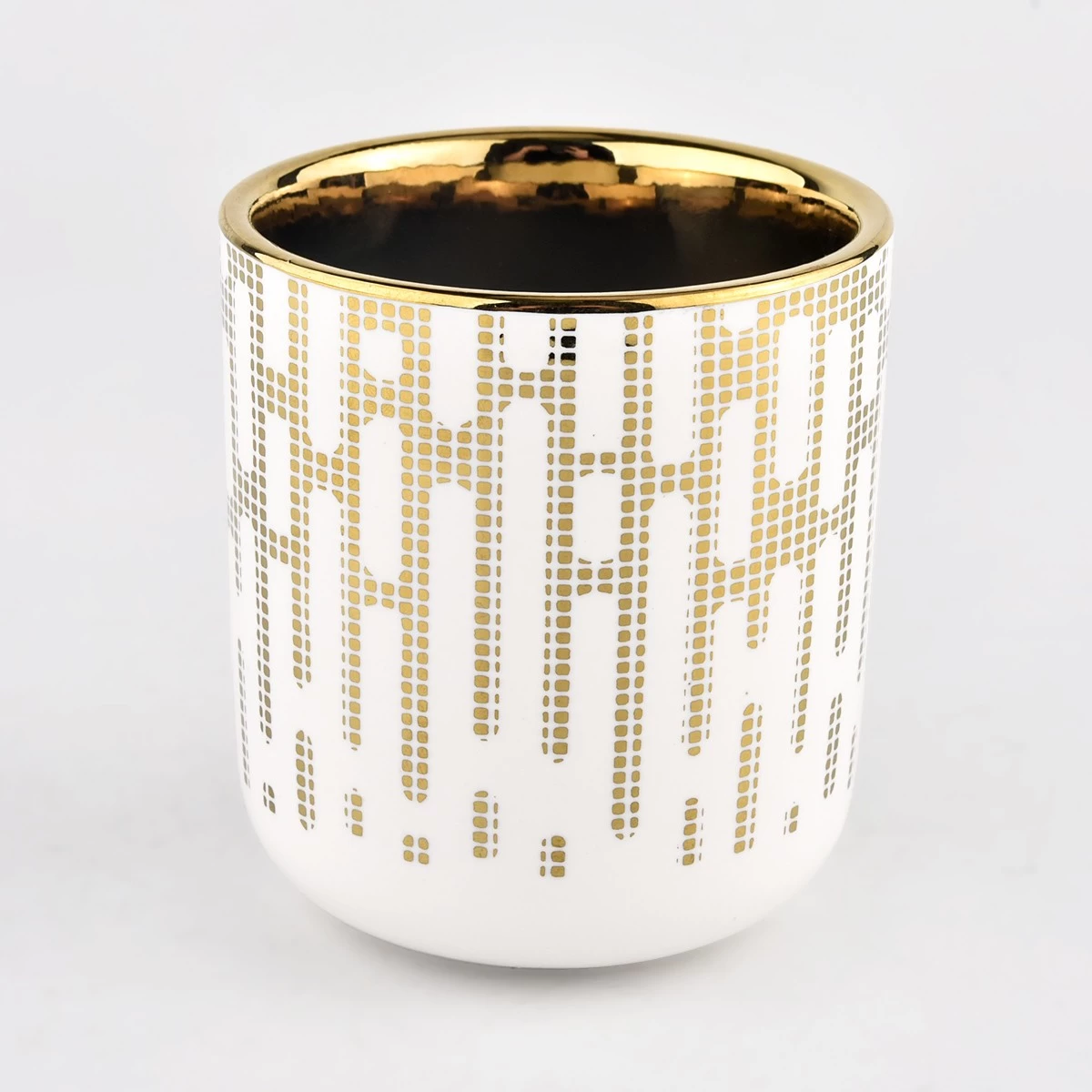 luxury gold pattern round ceramic candle holder