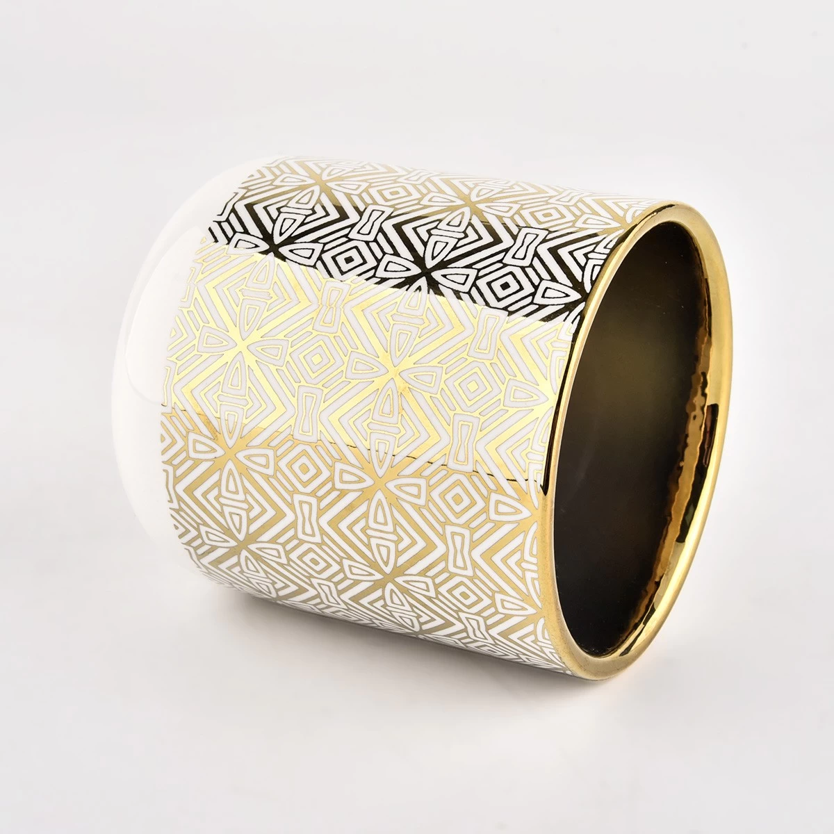 10oz white ceramice with full around gold artwork candle jar