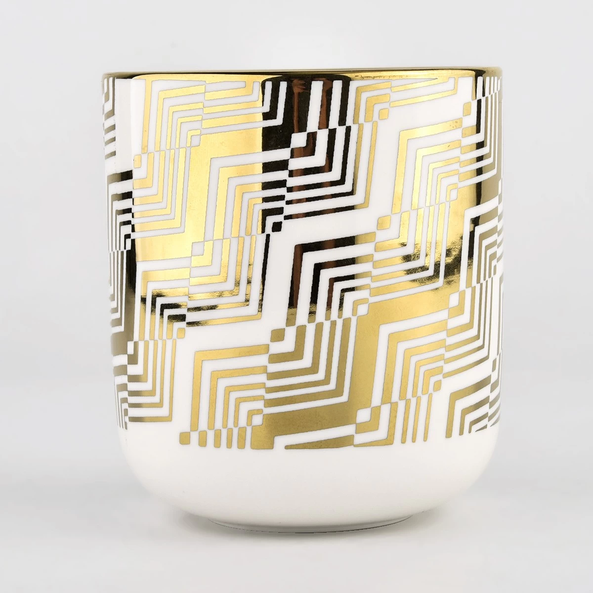 round bottom white ceramic candle jar with gold electroplating inside