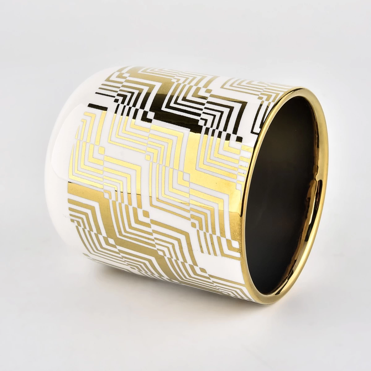 round bottom white ceramic candle jar with gold electroplating inside