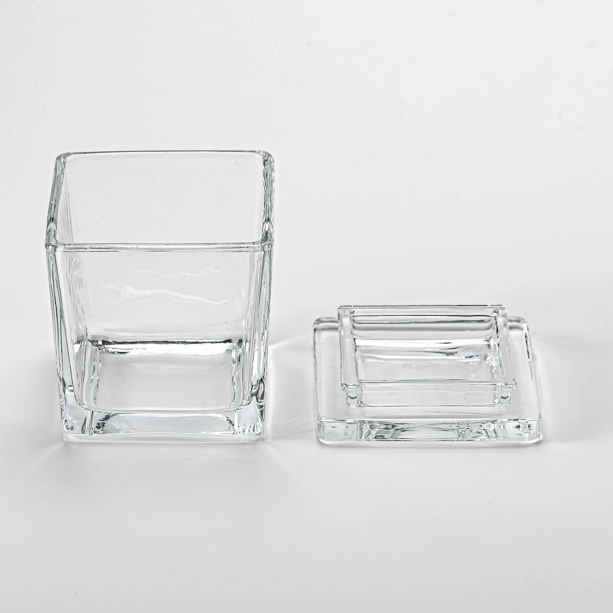 China 9oz square clear glass candle jar with glass lid manufacturer