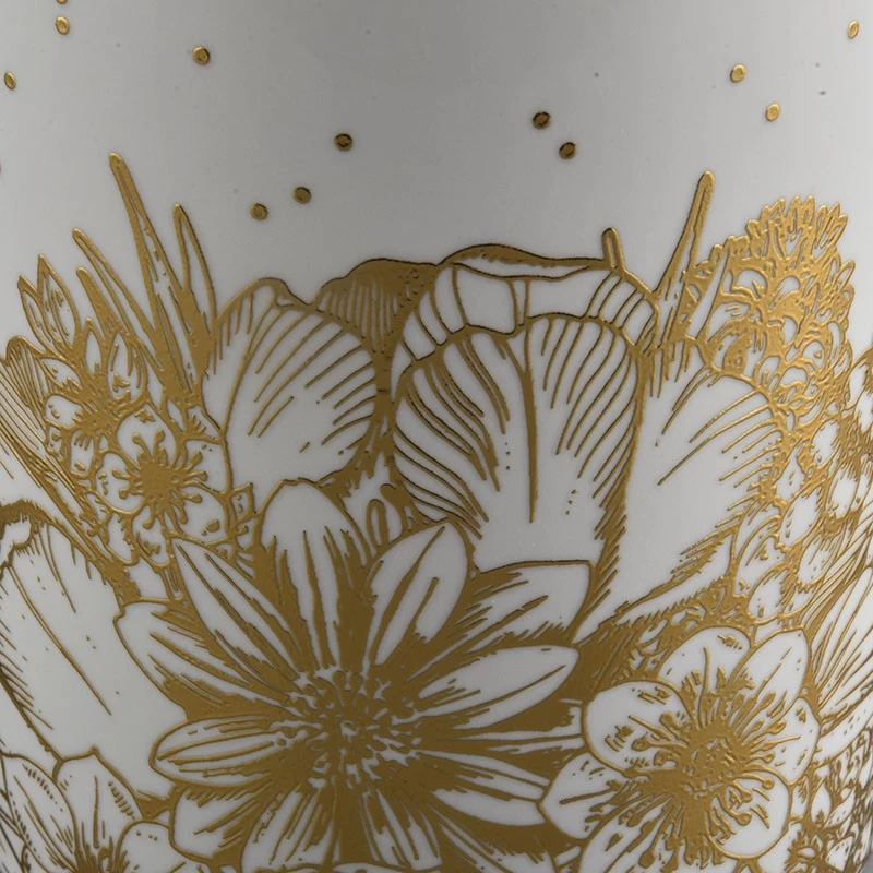 11oz white and gold color ceramic candle jar