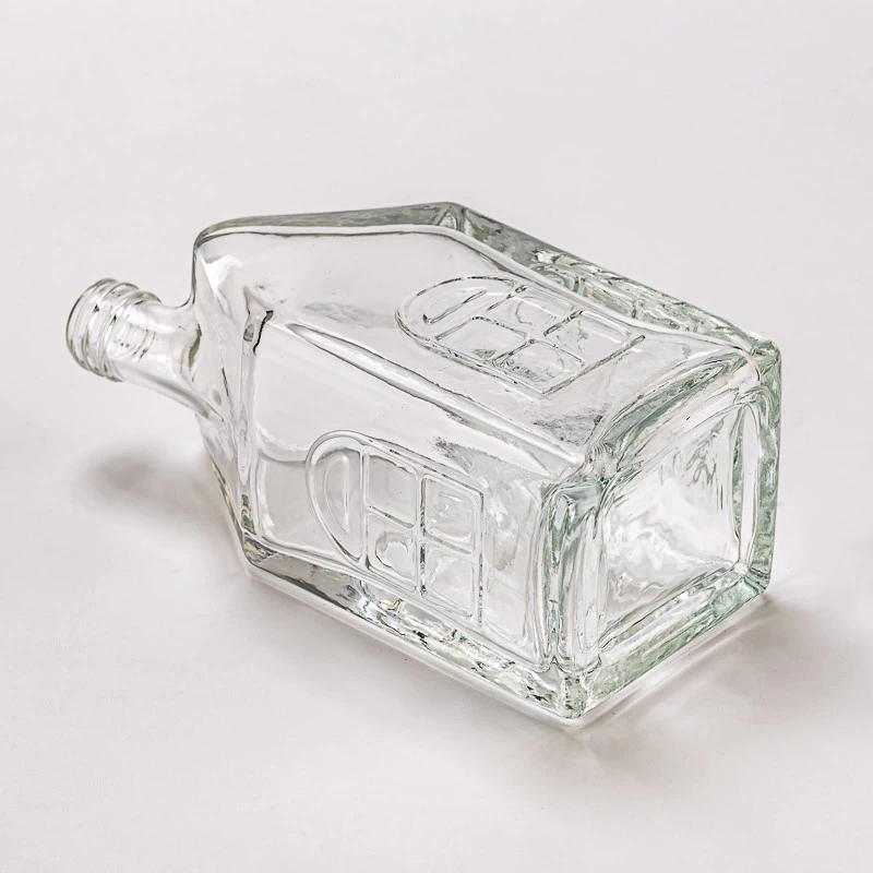 Pemasok 150ml Bentuk Botol Kaca Bentuk dengan Cerobong dari Cerobong dari Gelas Cerah