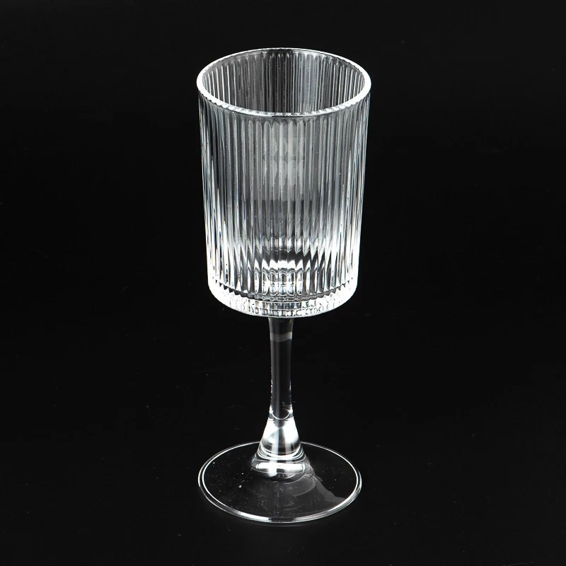 Kina Popular Embossed Patterns Glass Wax Candle Jar Candle Holder Manufacturer - COPY - qoaand tillverkare