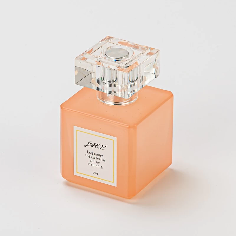 Chiny 30 ml 50 ml kwadratowych szklanych perfum Zapach butelki z opryskiwaczem producent