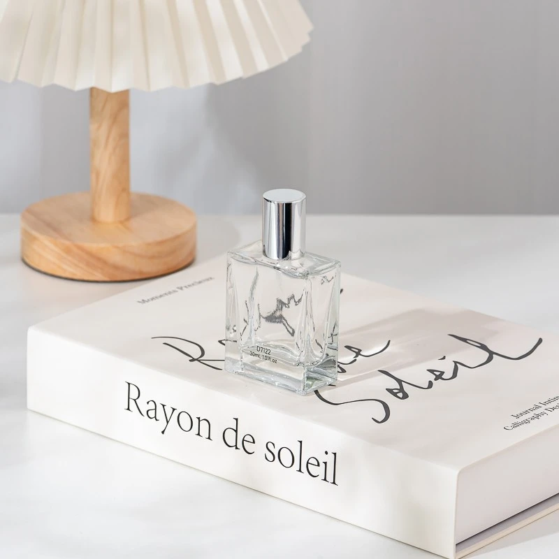 30ml Square Clear Glass Perfume Bottle with silver cap