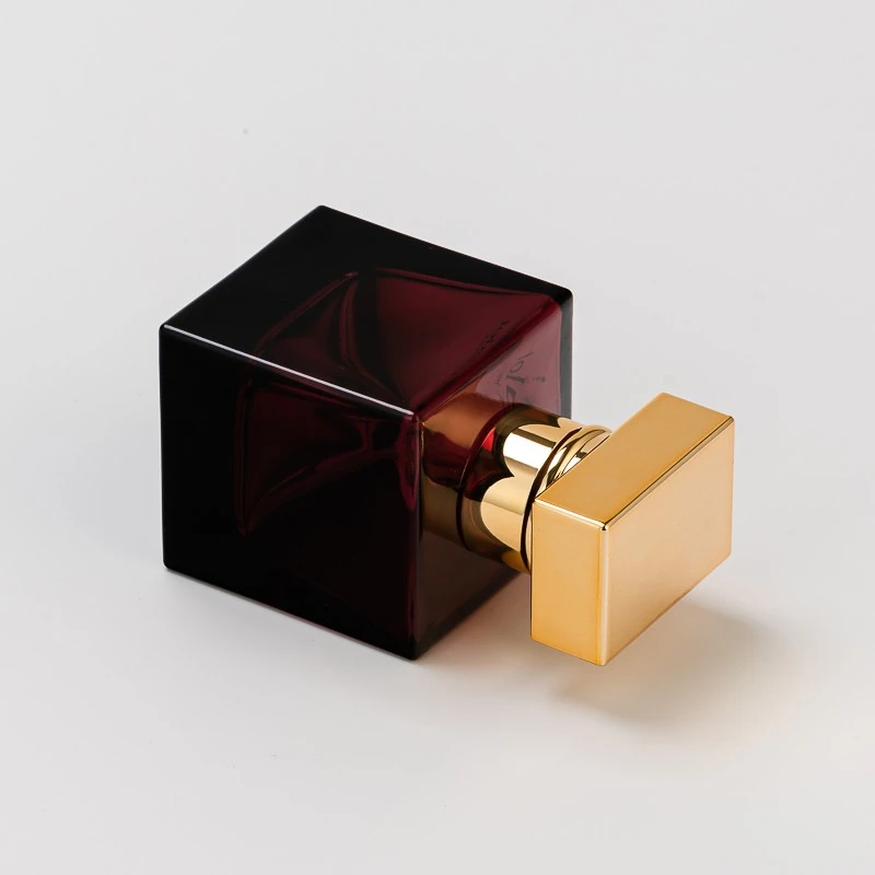  empty cube glass perfume bottle with gold cap