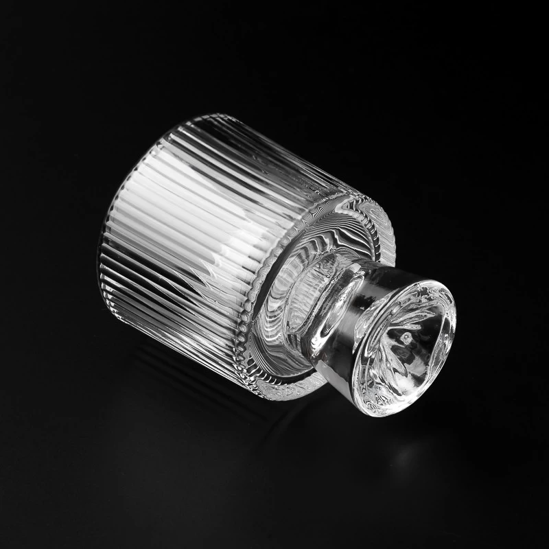 Luxury Vertical Stripe Surface Glass Candle Vessel for Home Decor