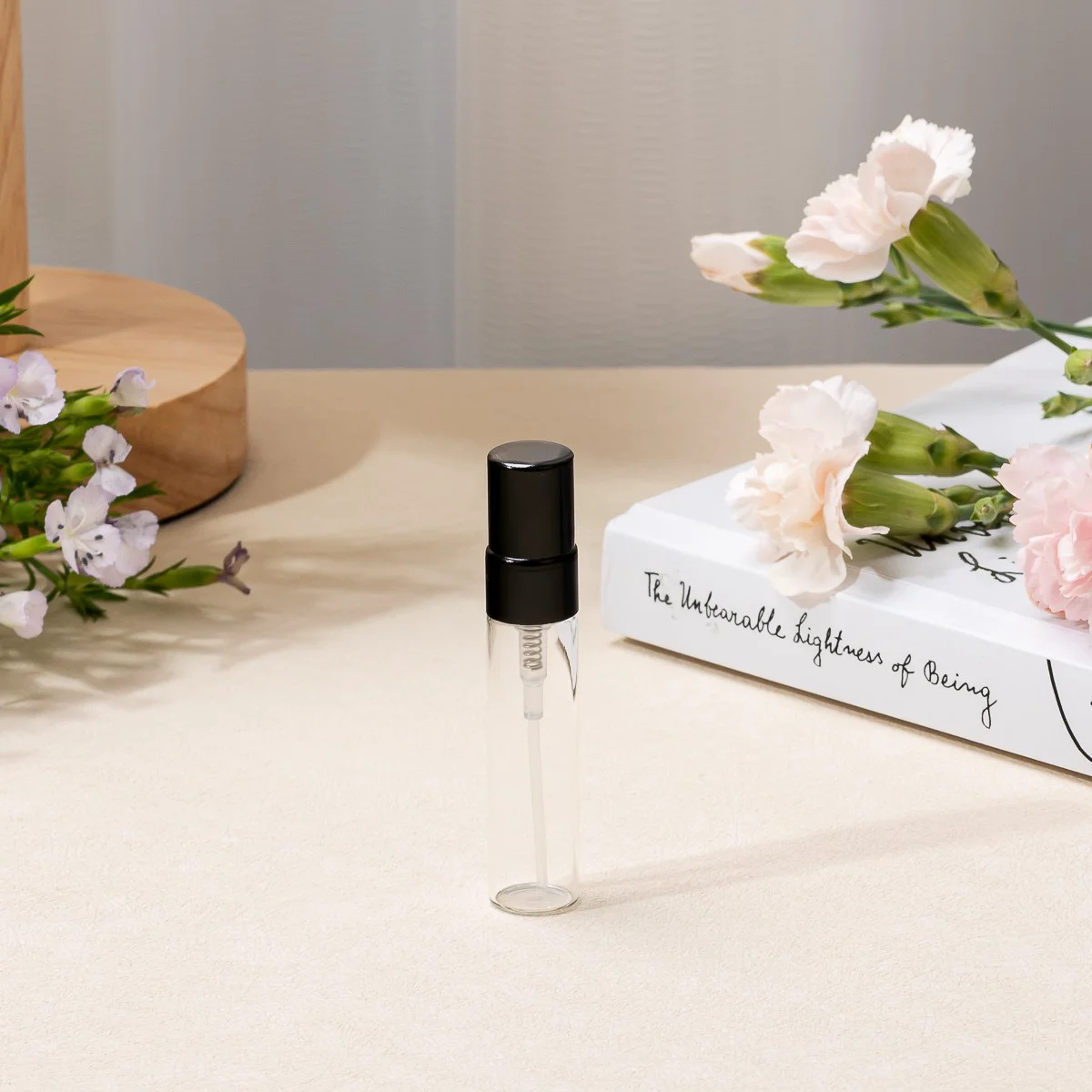 Trial Packaging Glass Travel Perfume Bottles 5ml Glass Perfume Bottles 