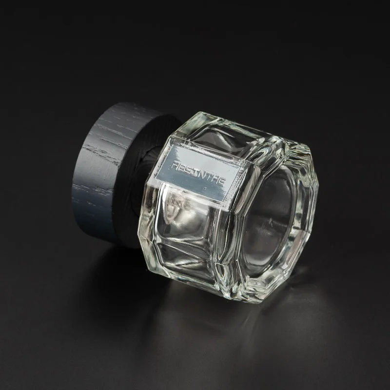 50ml skleněná lahvička na parfémy Polygonální skleněné lahvičky na parfémy Vlastní barevné skleněné lahvičky s rozprašovačem