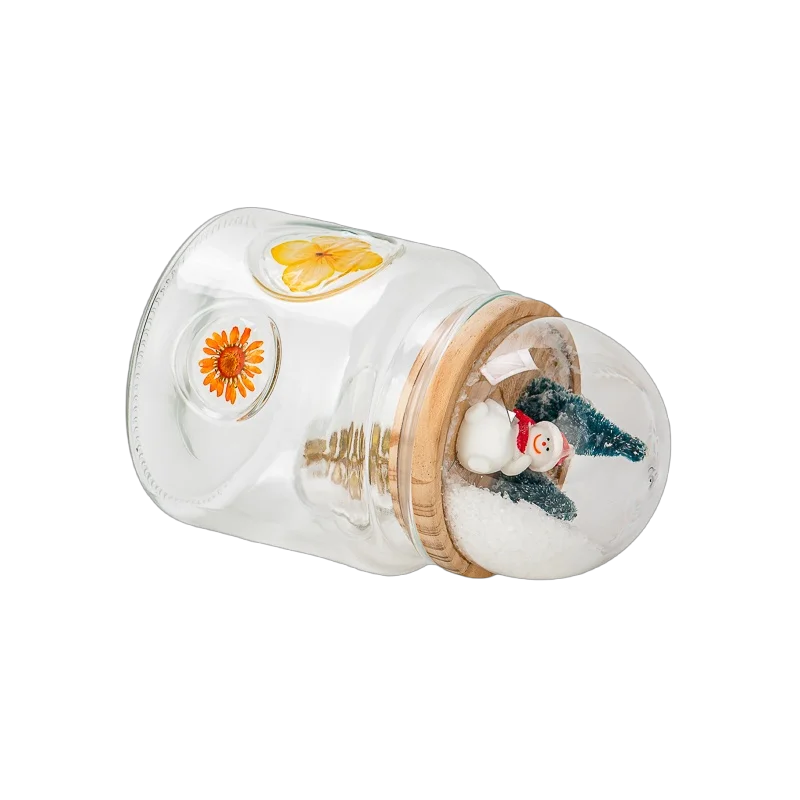 Roztomilá skleněná dóza na svíčku s víčky pro domácí dekoraci Krásný ražený vzor skleněná dóza na svíčku s víčky
