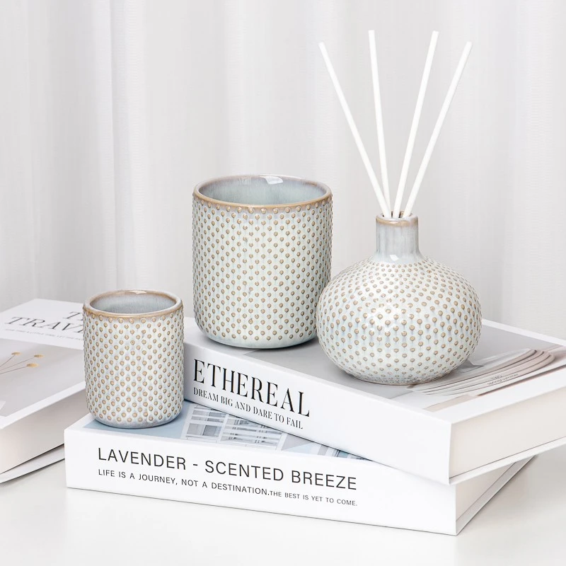 Wholesale Spotty Porcelain Soy Wax Candle Vessels Jars Ceramic Candle Jar