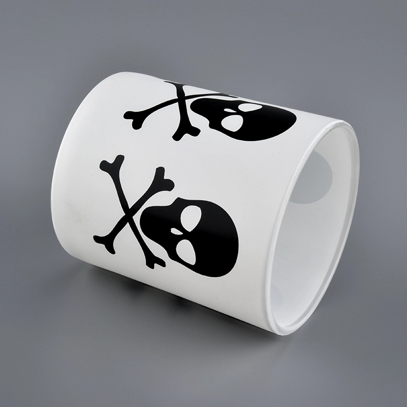 7oz black and white glass candle jar