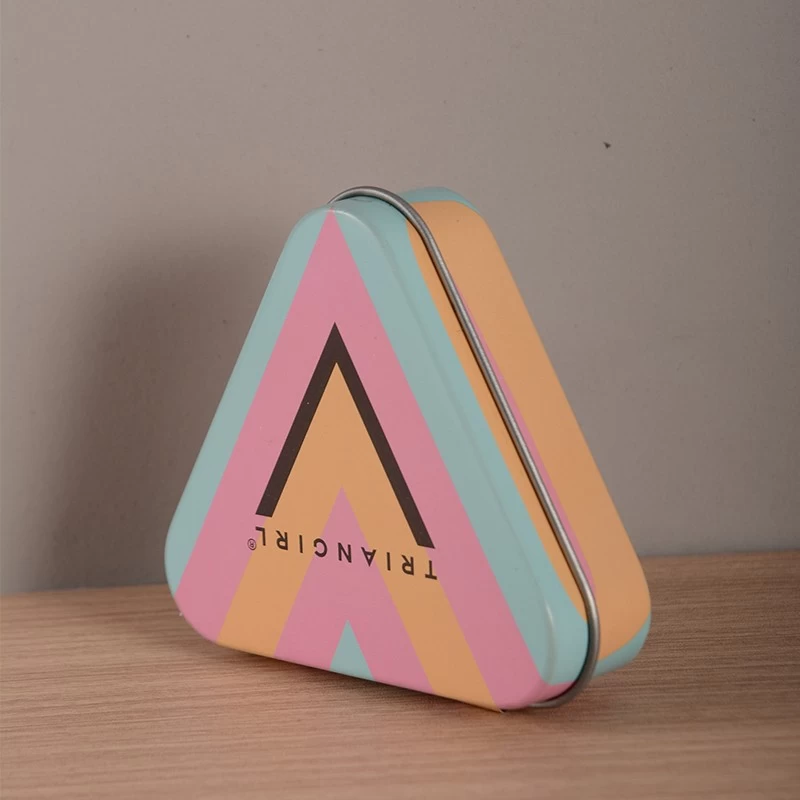 China Custom Printed Triangle Hinged Lid Candy Tin Box manufacturer