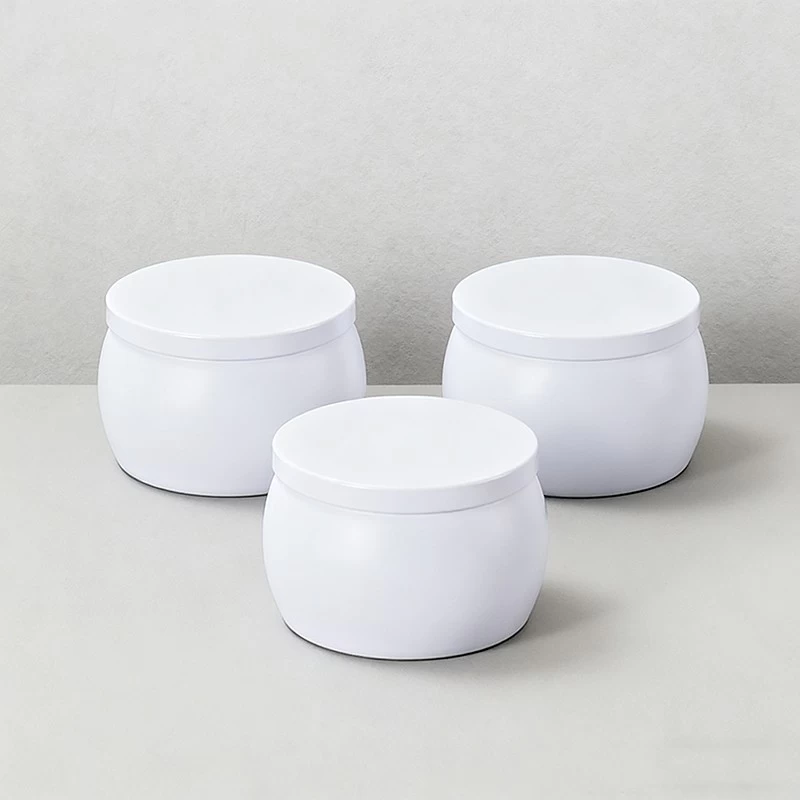 Recipientes de lata personalizados para linhas de produtos de velas, bálsamos e spa