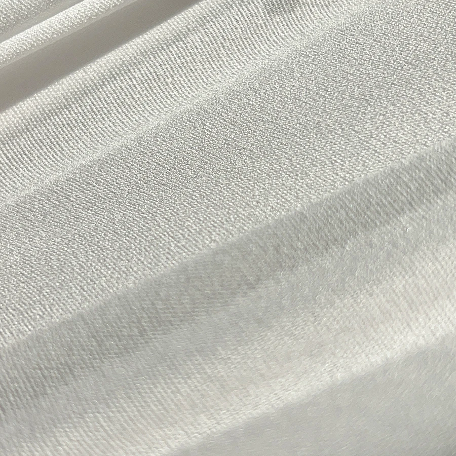 When Interlining Meets Four-Way Stretch: How to Balance Shape Retention and Unrestricted Elasticity?