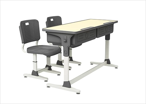 Studentenschalter und Stühle