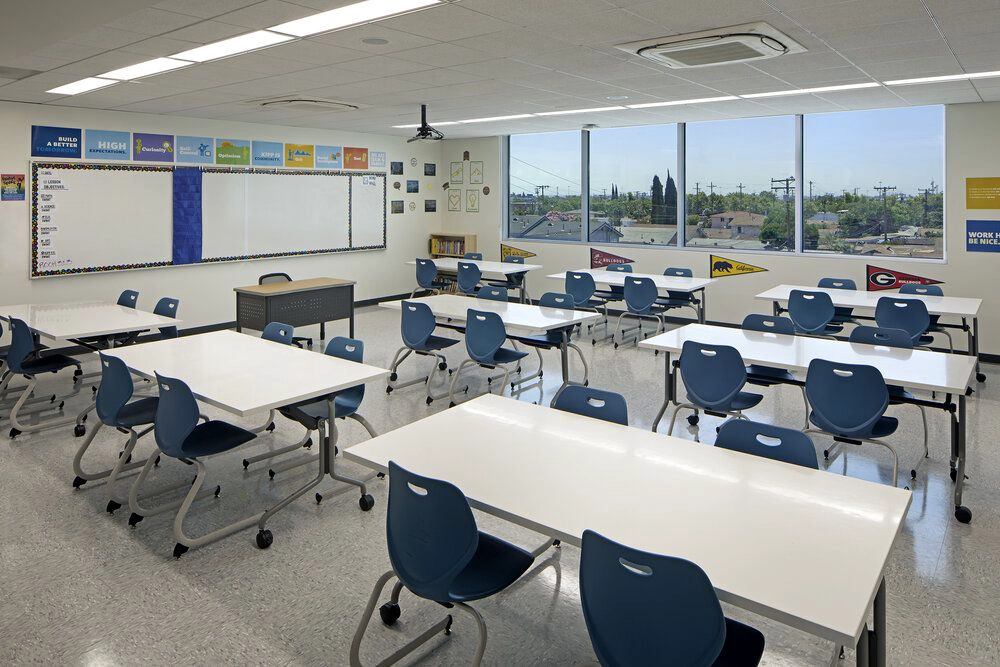 服务升级：从“一次性交易”到“全生命周期支持”