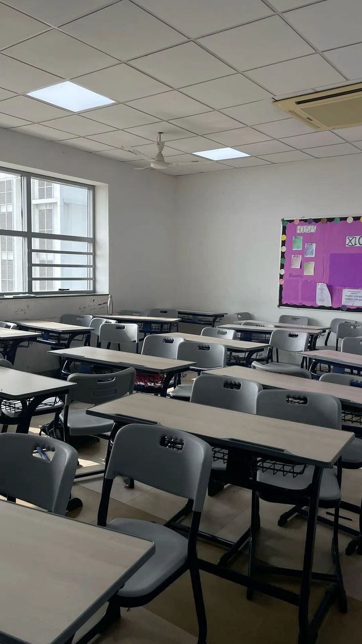 韩国“预防近视革命”：倾斜课桌椅如何保护眼睛健康