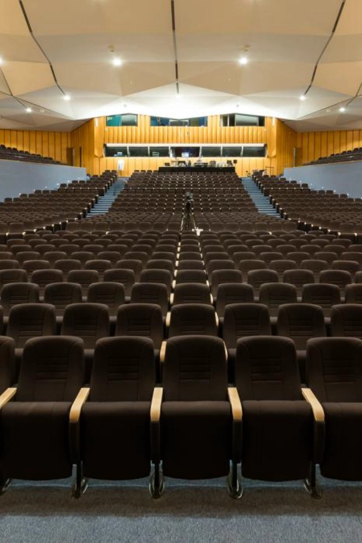 Closed-Loop Recycling: Old Auditorium Seats Become New Again