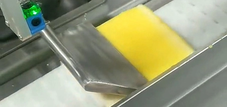 Toast Bread Spreader Machine