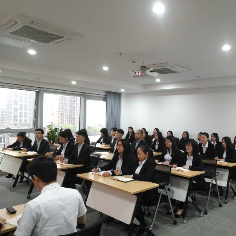 从中国到阿曼的端到端交付