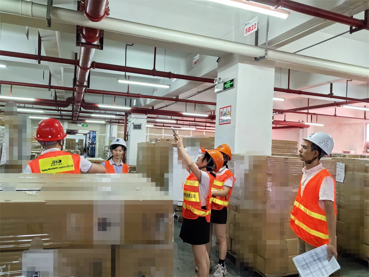 China Stable Air Freight to UAE from China Door to Door Forwarder Dubai Middle East Freight Forwarder