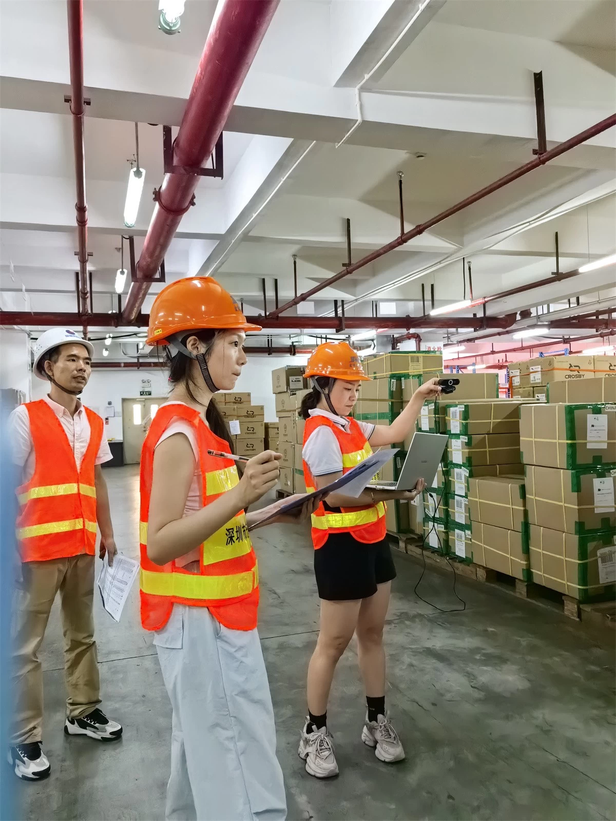 ਚੀਨ ਮੱਧ ਪੂਰਬੀ ਚੀਨ ਤੋਂ ਦੁਬਈ ਯੂਏਈ ਡੀਡੀਪੀ ਡੋਰ ਟੂ ਡੋਰ ਲਈ ਕੁਸ਼ਲ ਹਵਾਈ ਮਾਲ ਦੀ ਗਾਰੰਟੀ ਮਾਲ ਮਿਰਚ