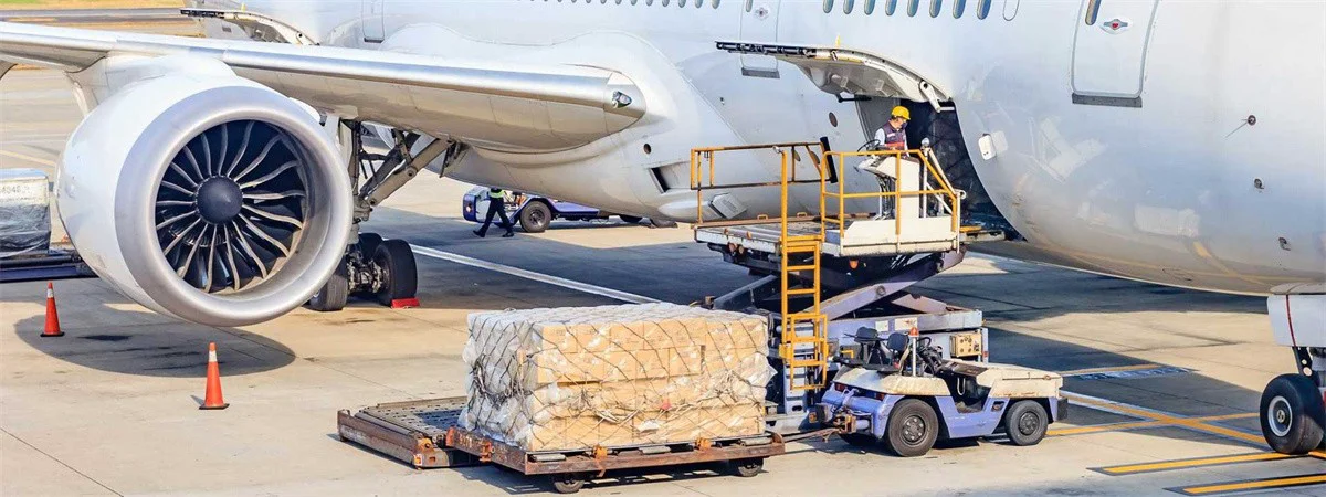 China Door-to-Door Air Freight to Dubai - Customs Clearance & Cargo Shipping Service Freight Forwarder