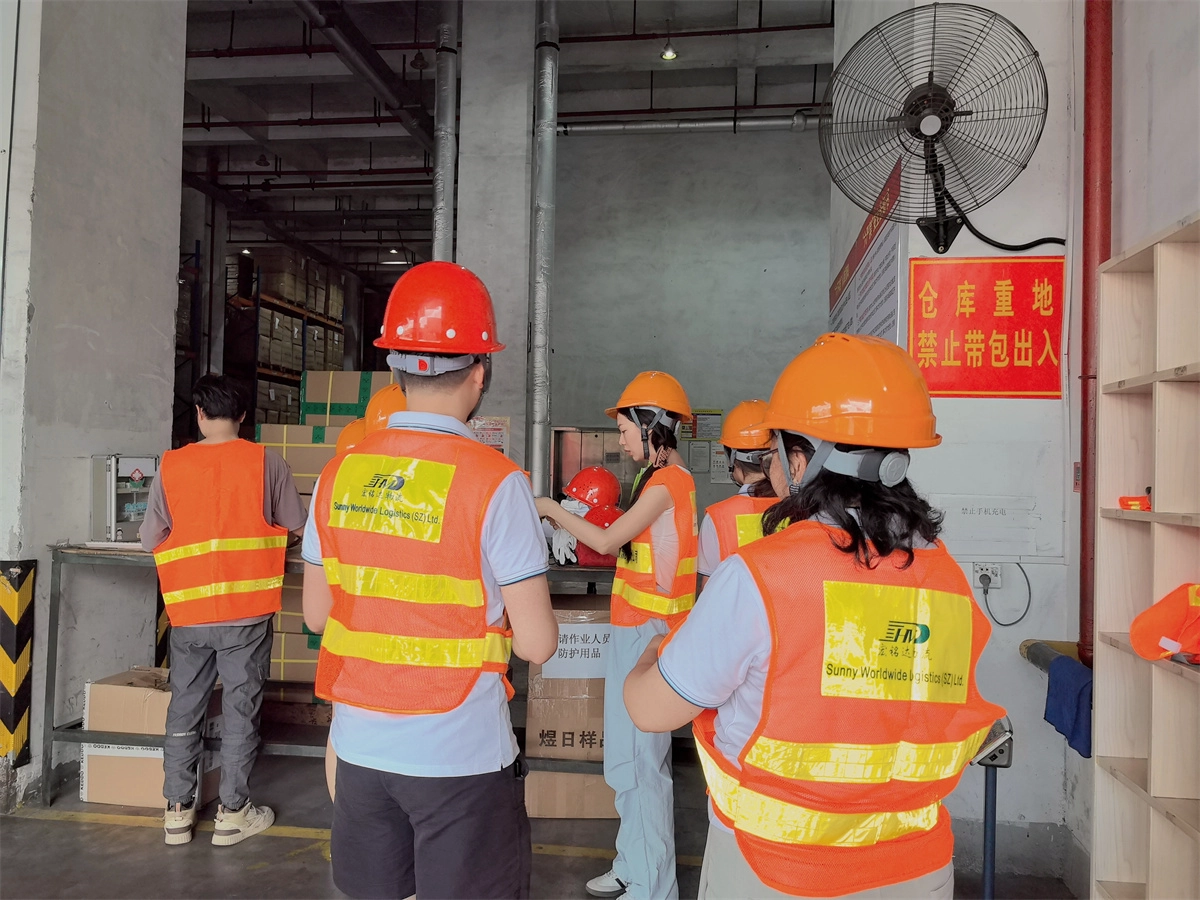 For Foreign Trade Air Freight to Middle East: Choose a Good Forwarder After Lessons