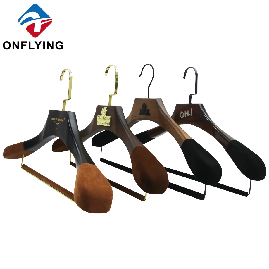 China High -End -Custom -Nicht -Slip -Samt Luxus -Männer Anzug Holzbügel Hersteller Lieferant Hersteller