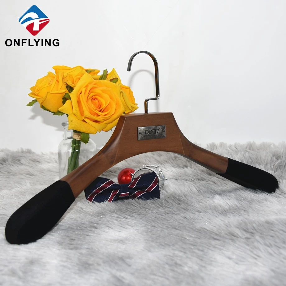 China Hanger Wooden supplier