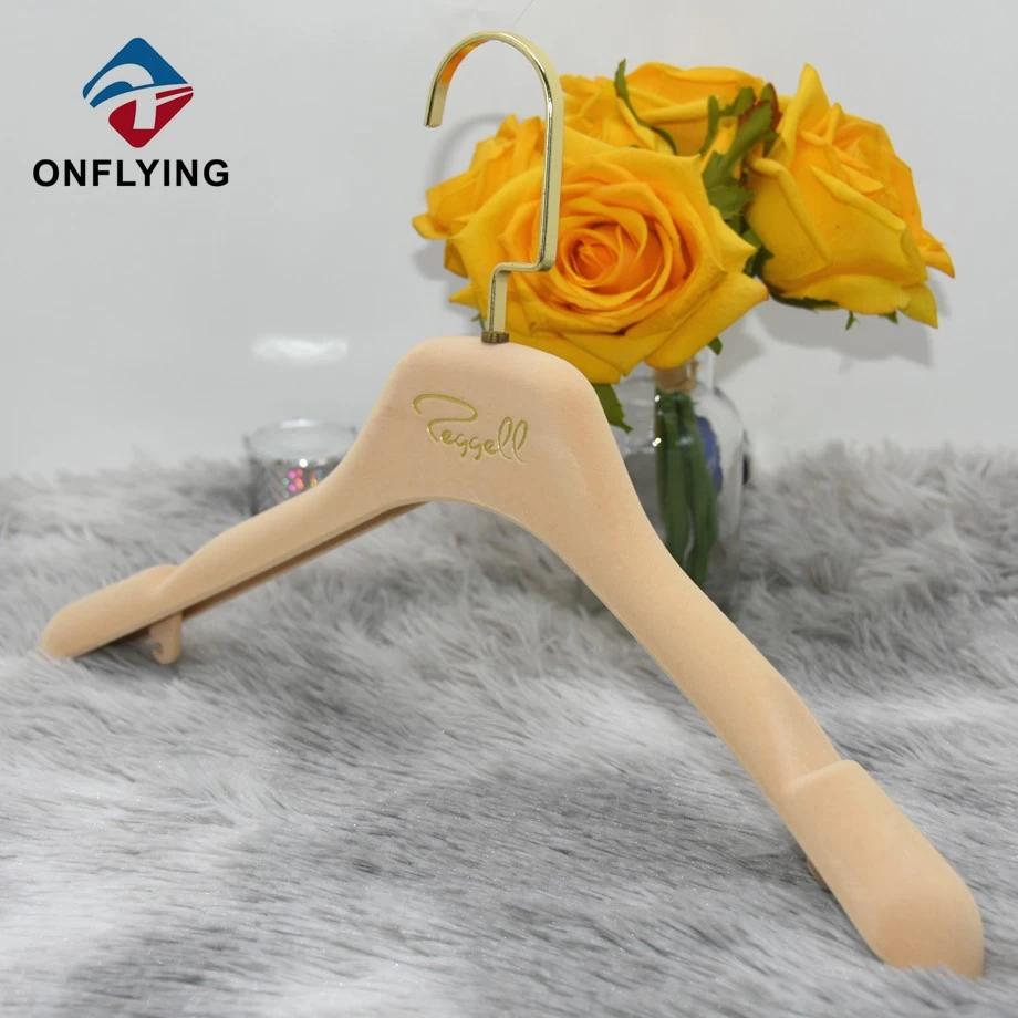 China Custom Modern Luxury Pink Dress Wholesale Velvet Hangers Factory Manufacturer manufacturer